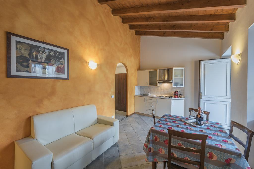 Villa Edy Apartments Tremezzina Екстериор снимка